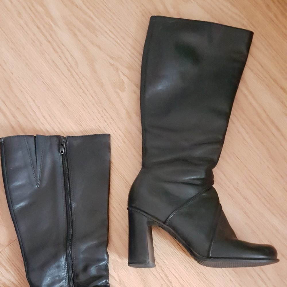 Leather lined boots, London UK, US7-7.5